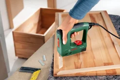 Agrafeuse cloueuse Bosch PTK14EDT Plastique