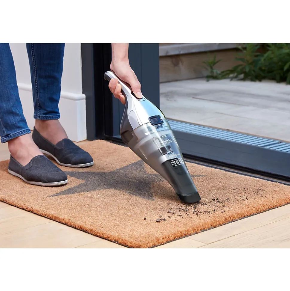 Aspirateur à main sans fil Dustbuster avec base BLACK+DECKER - 7,2V 2,0 Ah NVC220WC-QW