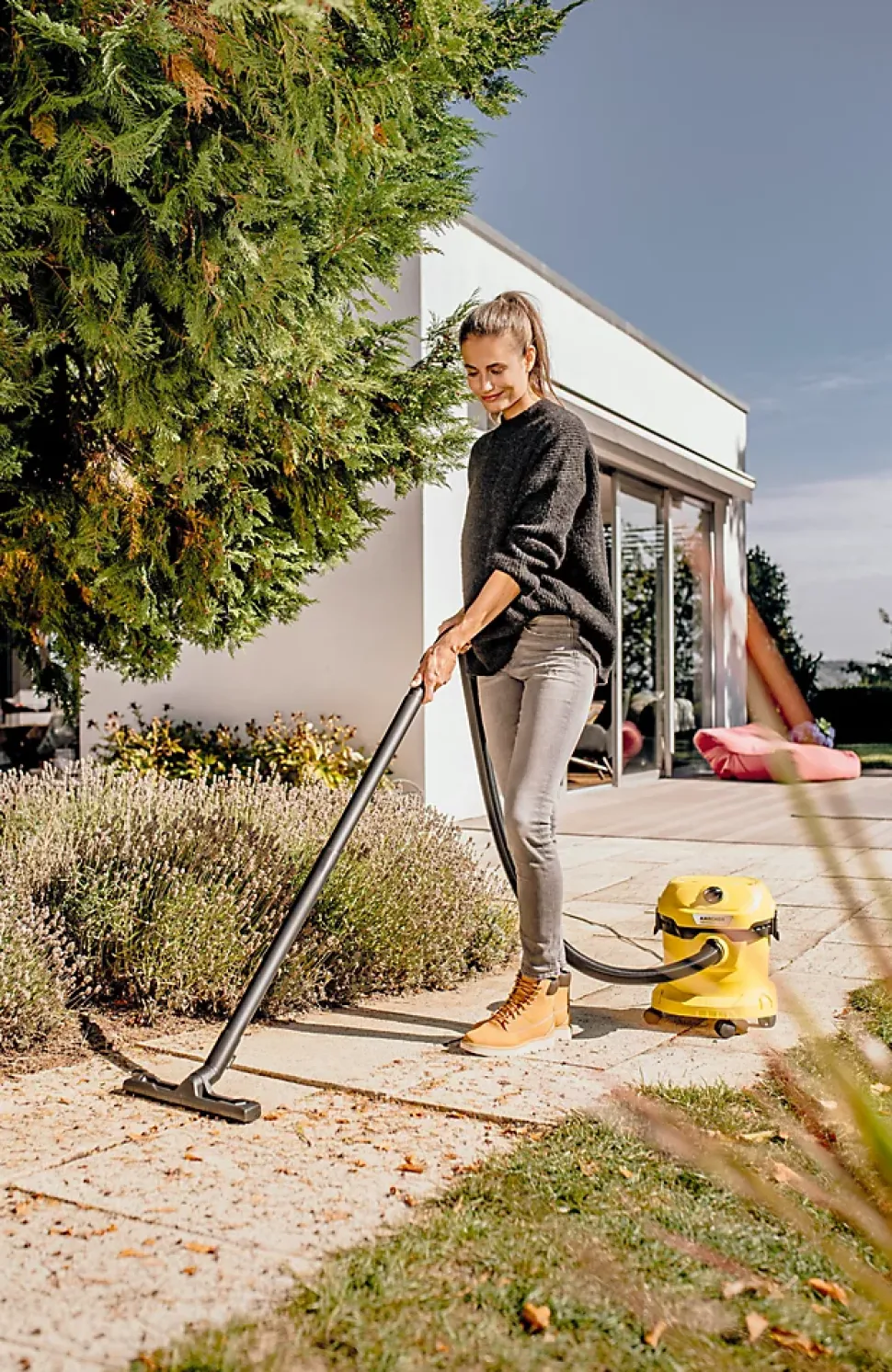 Aspirateur eau et poussière Karcher WD 2 Plus V-12/4/18 - Puissance 1000W- Capacité 12L- Cuve plastique- Flexible 4m