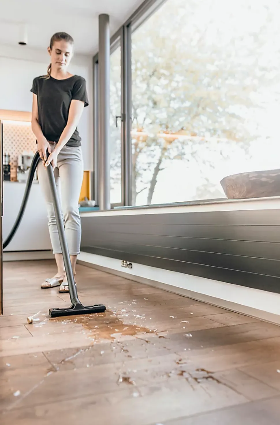 Aspirateur eau et poussière Karcher WD 2 Plus V-12/4/18 - Puissance 1000W- Capacité 12L- Cuve plastique- Flexible 4m