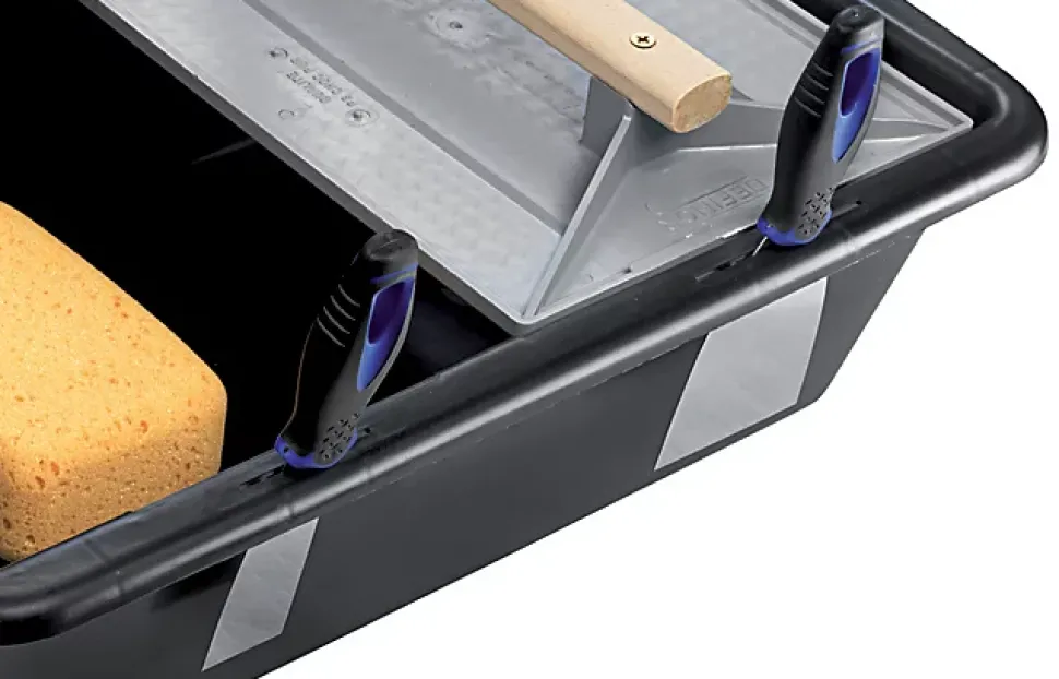 Auge Mac Allister en plastique contenance 25 L