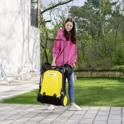 Balayeuse mécanique Kärcher S4 Twin en acier A3 et polypropylène (PP)