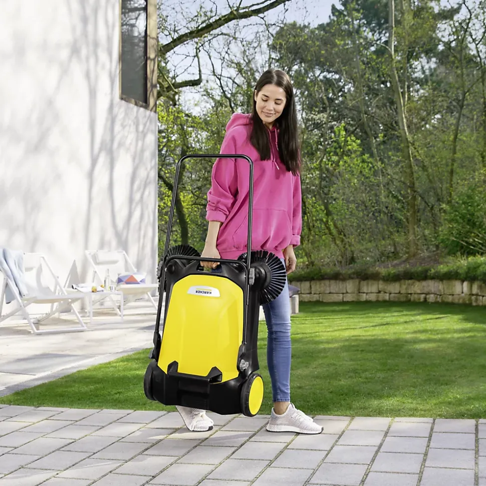 Balayeuse mécanique Kärcher S4 Twin en acier A3 et polypropylène (PP)