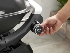 Barbecue à gaz Q 2200N noir avec pied - Weber