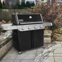 Barbecue à gaz Weber Genesis E-415 acier noir