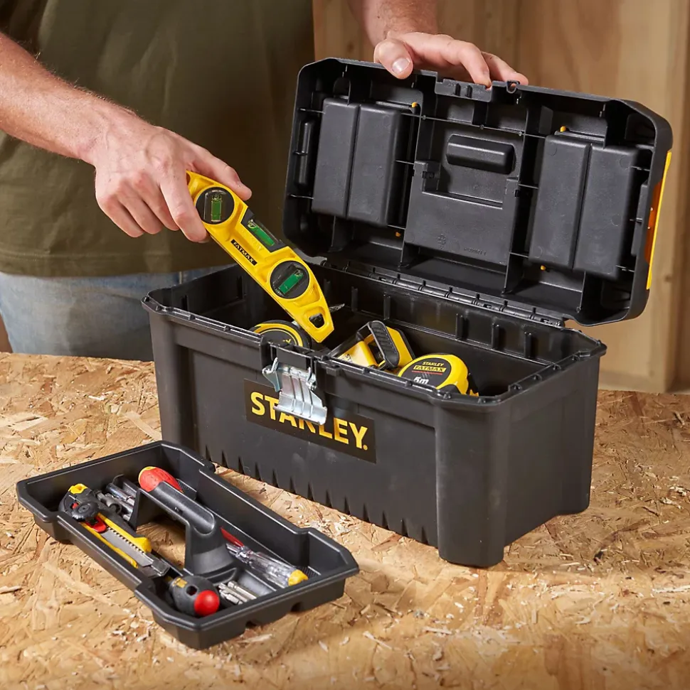 Caisse à outils vide cadenassable plastique Stanley 40 cm