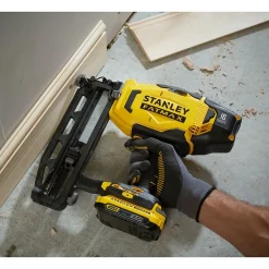 Cloueur de finition stanley Fatmax SFMCN616B-XJ 18V (sans batterie)