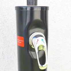 Douche Solaire 10 Litres Piscine Jardin Avec Mitigeur - Installation Exterieure Pour Piscine Et Jardin - Se Raccorde A Un Tuyau