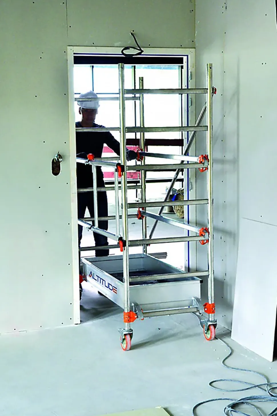 Echafaudage roulant - Hauteur de travail maximale 3.80m - 613112