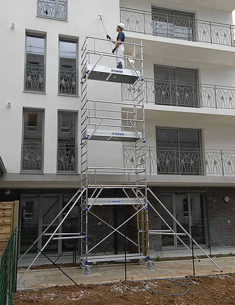 Echafaudage roulant en aluminium - Hauteur de travail max 9.85m - 22403680