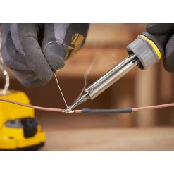 Fer à souder 18V Sans Batterie STANLEY FATMAX V20 SFMCE040B-XJ