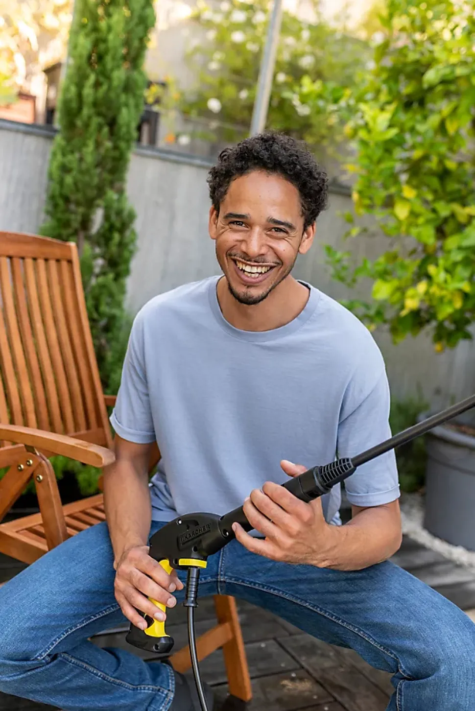 Nettoyeur haute pression Karcher K3 FJ - Pression 120 bar- Débit 380 l/h- Buse à jet plat