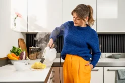 Nettoyeur vapeur Karcher SC1 Multi & Up Textile Edition - Puissance 1200W- défroisseur à main- multifonctions