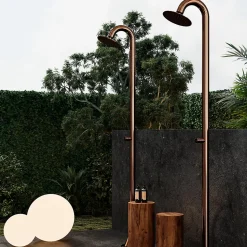 Offrez a Votre Jardin Ou Piscine La Douche Luna En Inox Or Rose Alliant Elegance Et Durabilite Sa