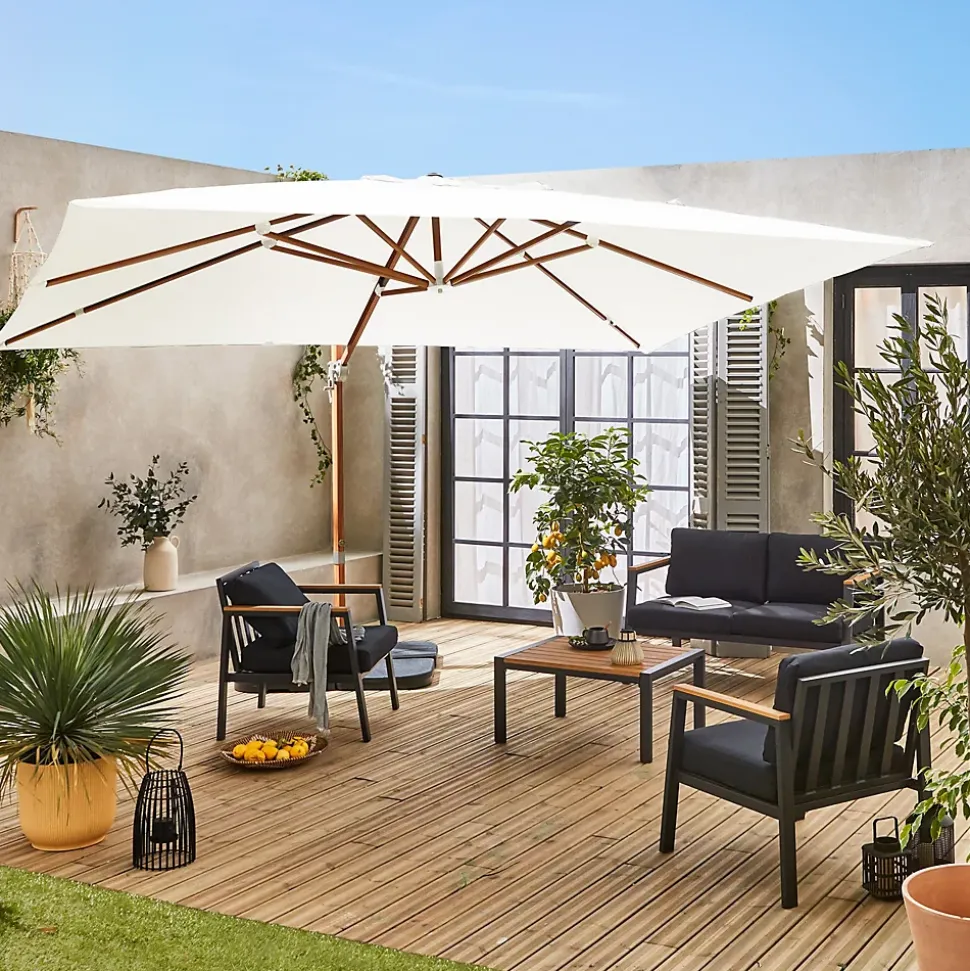 Parasol déporté rectangulaire écru 3x4m. mât effet bois + Dalles à lester 50x50cm