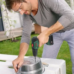 Perceuse visseuse sans fil Bosch Universaldrill 18V - 2x1.5Ah