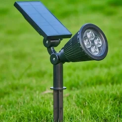 Spot à piquer LED Solaire pour Jardin 1.5W 6V DC Vert - SILAMP