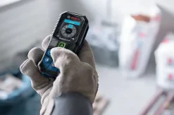 Télémètre laser GLM 50-27 CG vert avec 1 batterie BA 3.7V 1.0Ah - BOSCH - 0601072U01